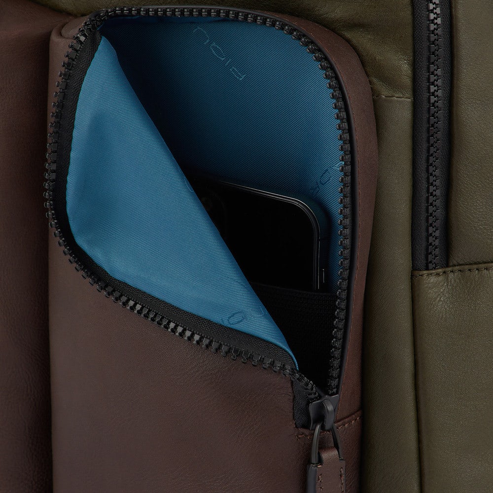 PIQUADRO Rucksack für 14" PC und Tablet aus dunkelbraunem Leder Harper Line - CA3869AP