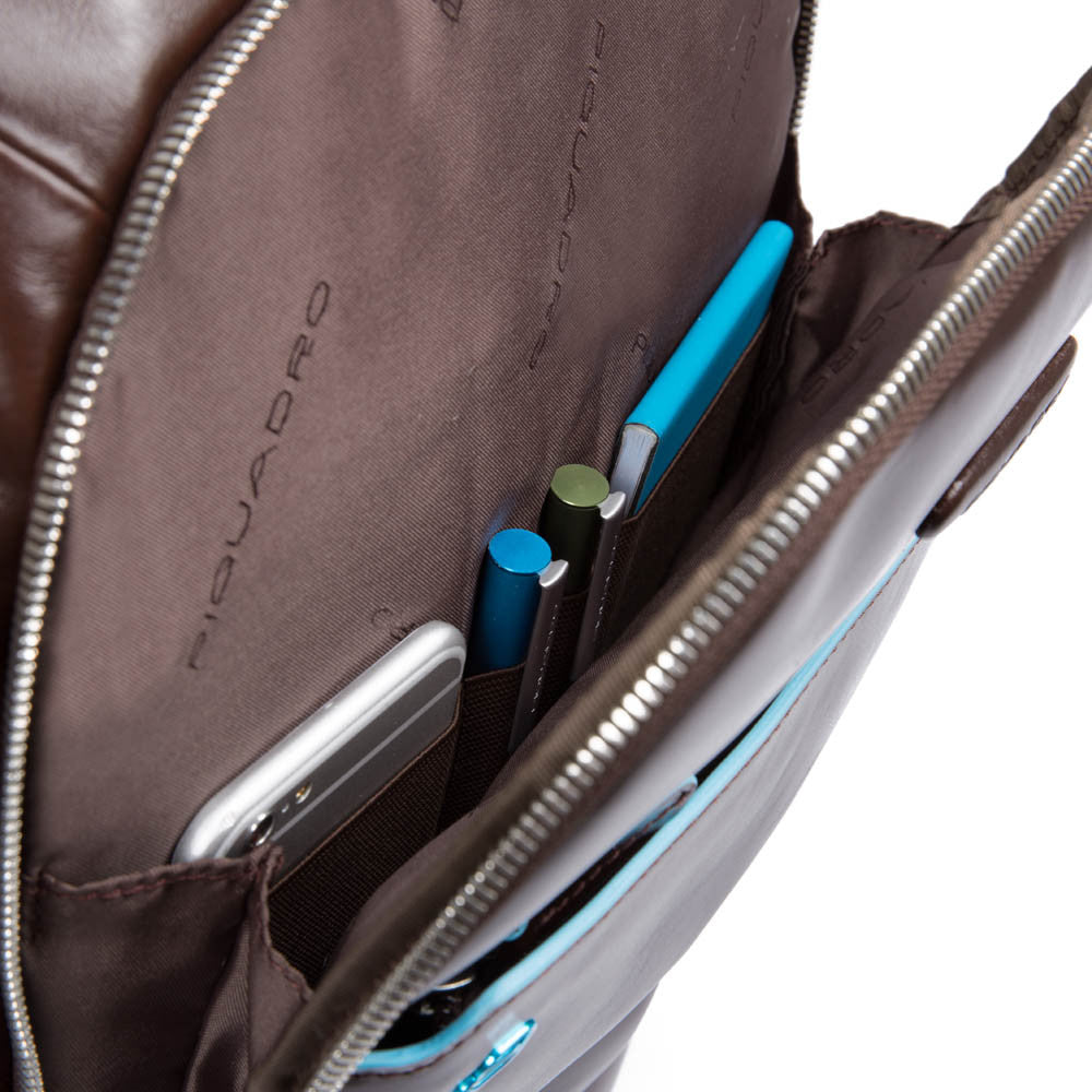 Zaino Porta Pc 15,6" - PIQUADRO linea Blue Square Pelle Blu CA4762B2