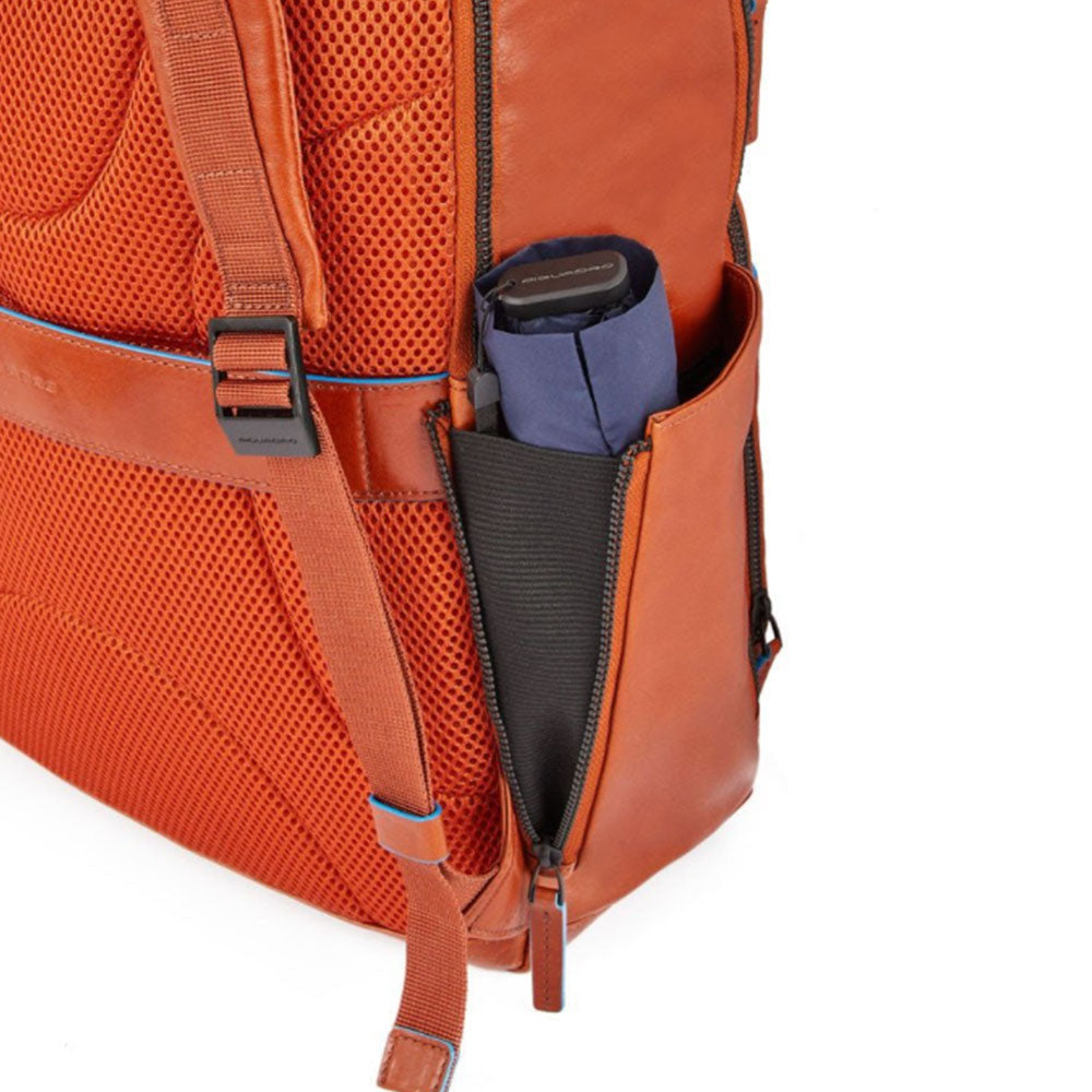PIQUADRO Rucksack für 15,6-Zoll-PC und Tablet – CA5381B2V aus schwarzem Leder der B2V-Linie