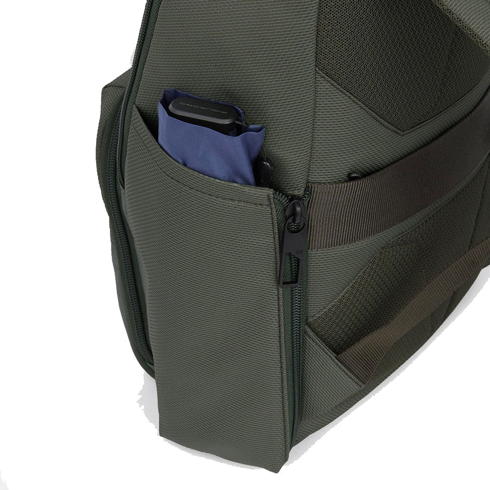 Zaino PIQUADRO porta PC 13,3" in Nylon Riciclato Linea Gio Colore Nero - CA6013S124