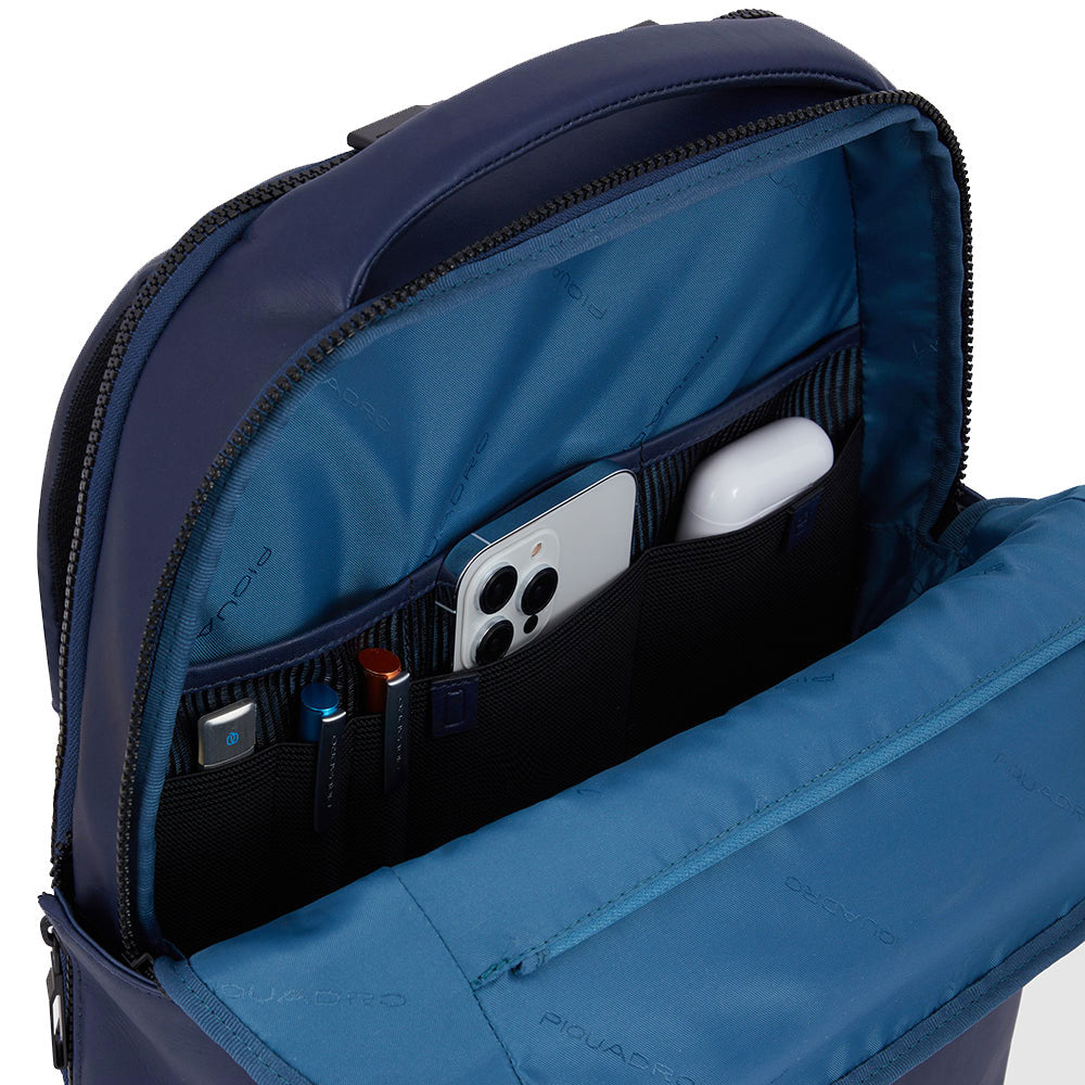 PIQUADRO Rucksack für 15,6-Zoll-PC aus grünem Leder Aye Line – CA6206W119