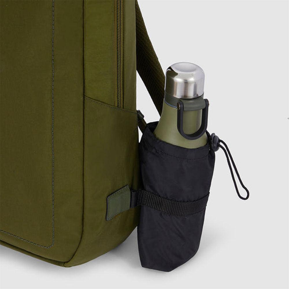 PIQUADRO Rucksack für 15,6-Zoll-PC aus grünem Stoff, Linie P16S2 – CA6231P16S2