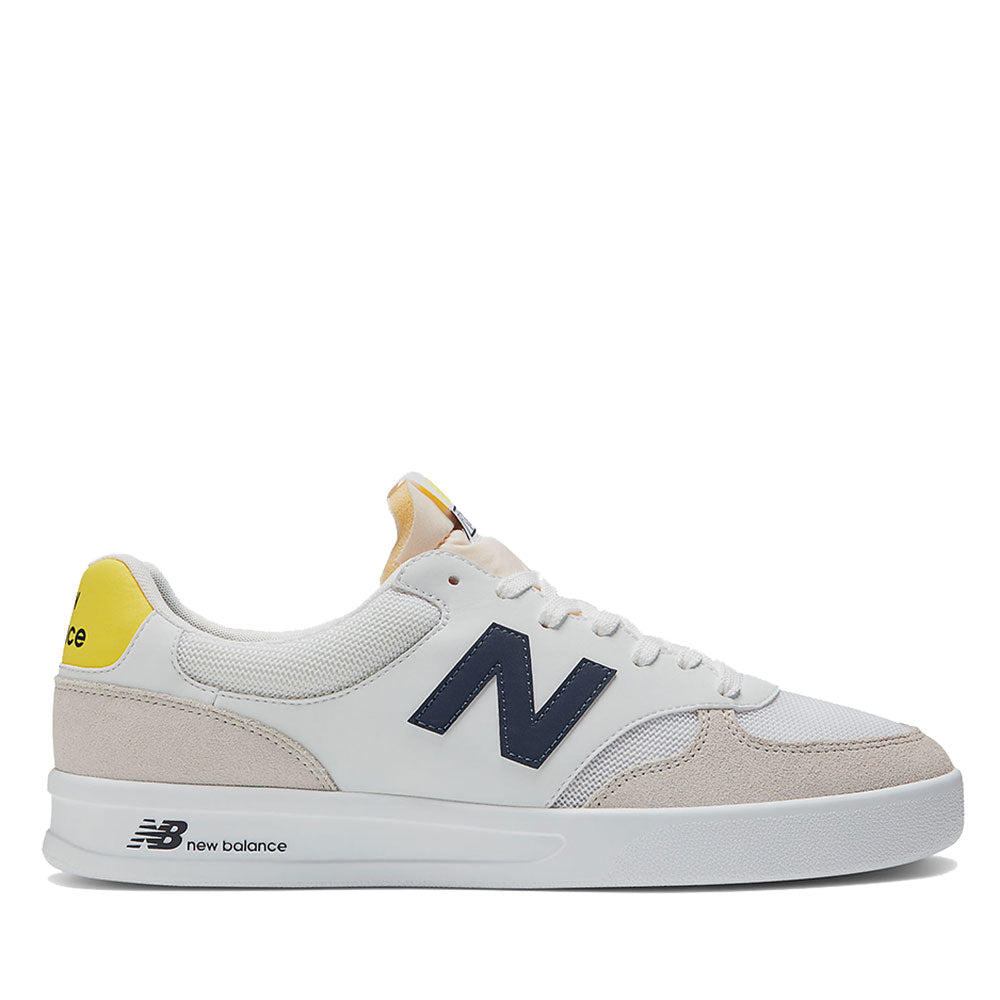 Scarpe Uomo NEW BALANCE Sneakers 300 in Mesh e Suede colore White e Navy a sconto Cuoieriashop