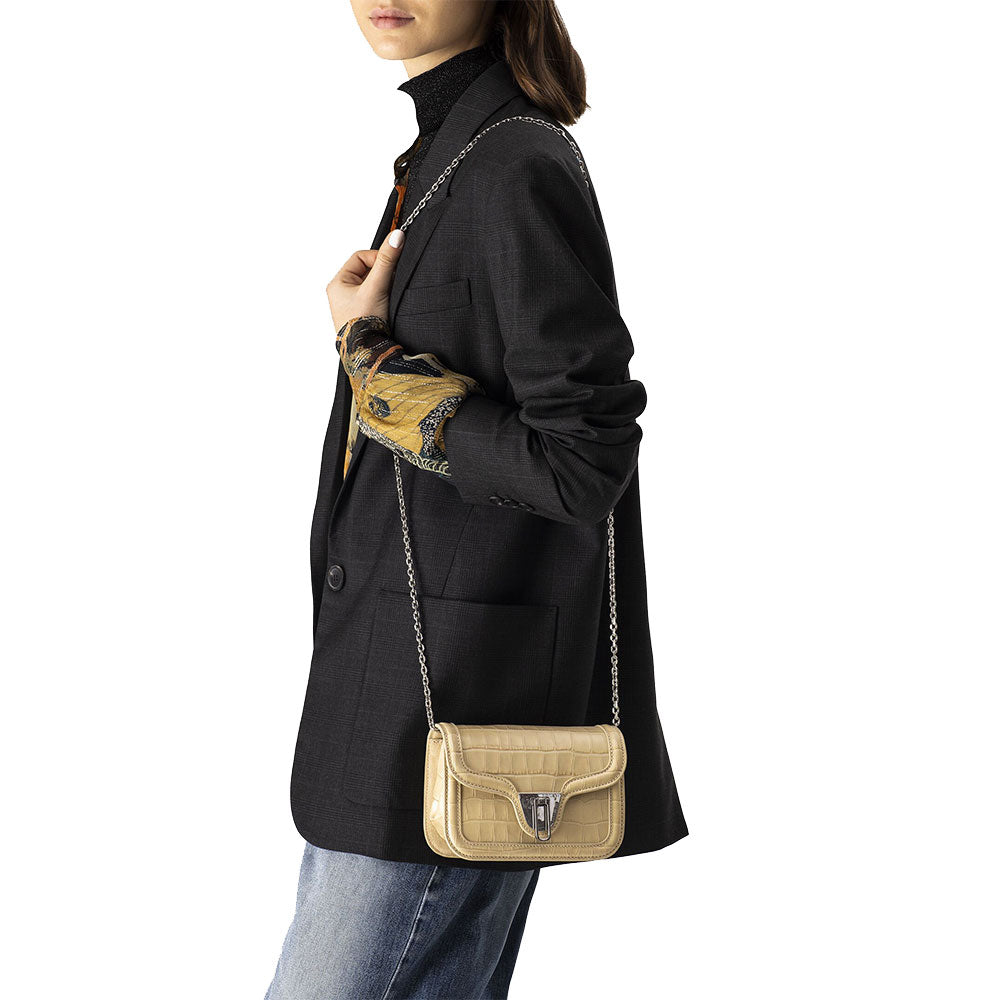 COCCINELLE Marvin Twist Croco Mini Line
Damen-Umhängetasche aus Glattleder in der Farbe Seide