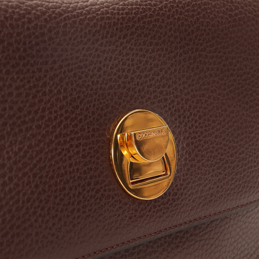 Borsa Donna a Tracolla COCCINELLE in Pelle Linea Liya Signature colore Cola