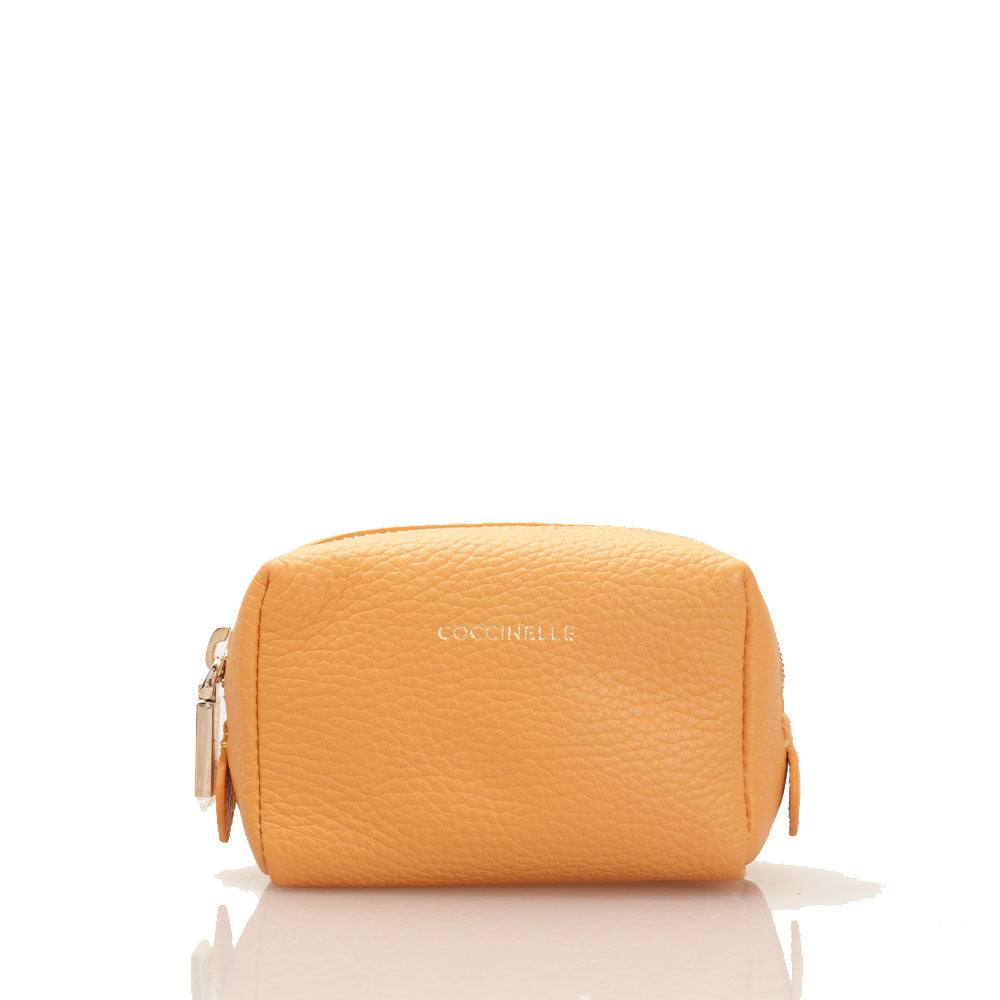 Beauty Case Piccolo COCCINELLE in Pelle Apricot Chiuso con Zip a sconto