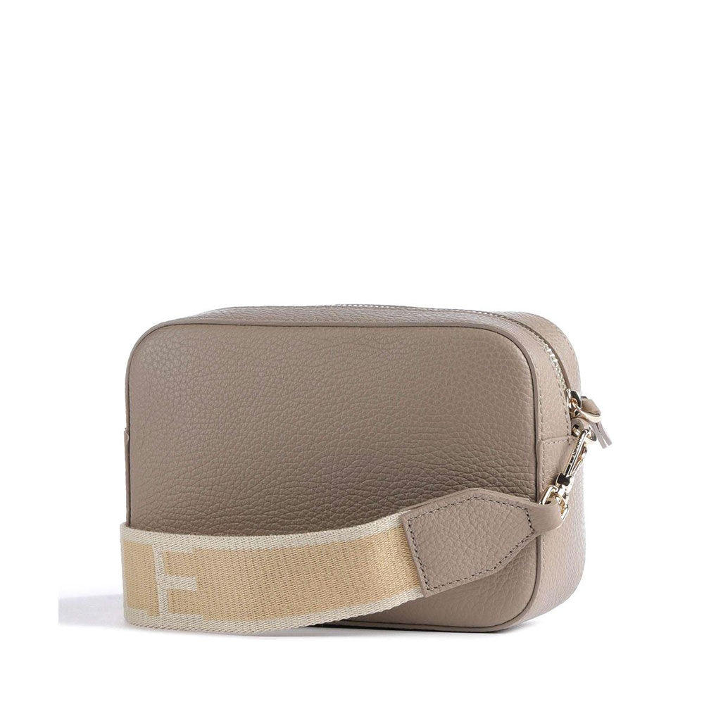 COCCINELLE Damen Umhängetasche Tebe Line Farbe Warm Taupe - E5MN555I101