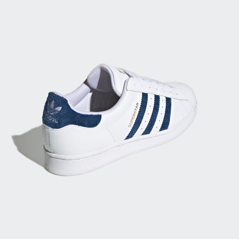 Scarpe ADIDAS Sneakers Uomo linea Superstar in Pelle colore Bianco e Blu