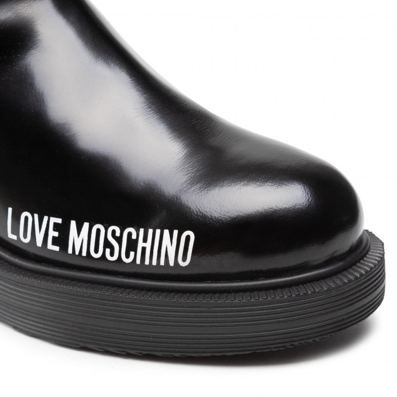 Scarpe Donna LOVE MOSCHINO Stivaletti Beatles in Pelle Lucida Nera