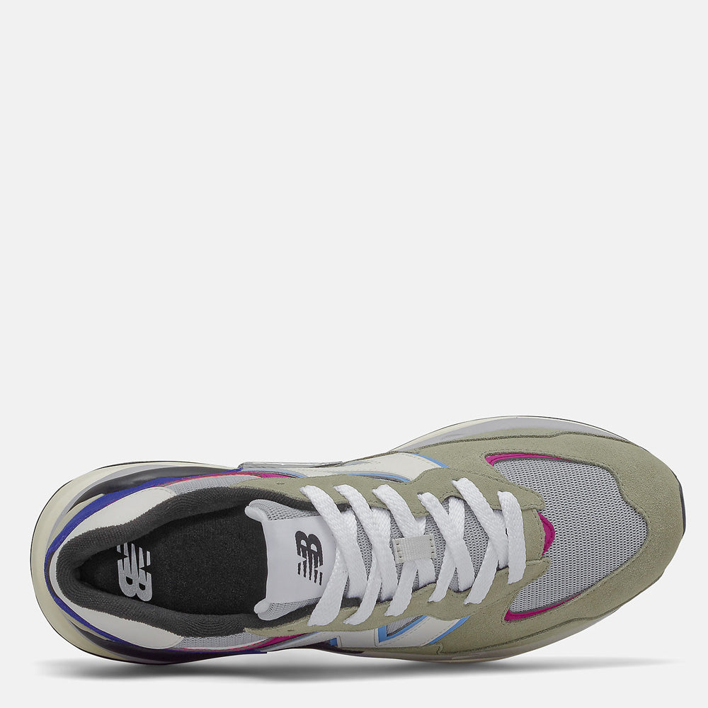 Scarpe Uomo NEW BALANCE Sneakers 5740 in Suede e Mesh colore Grey e Pink Zing