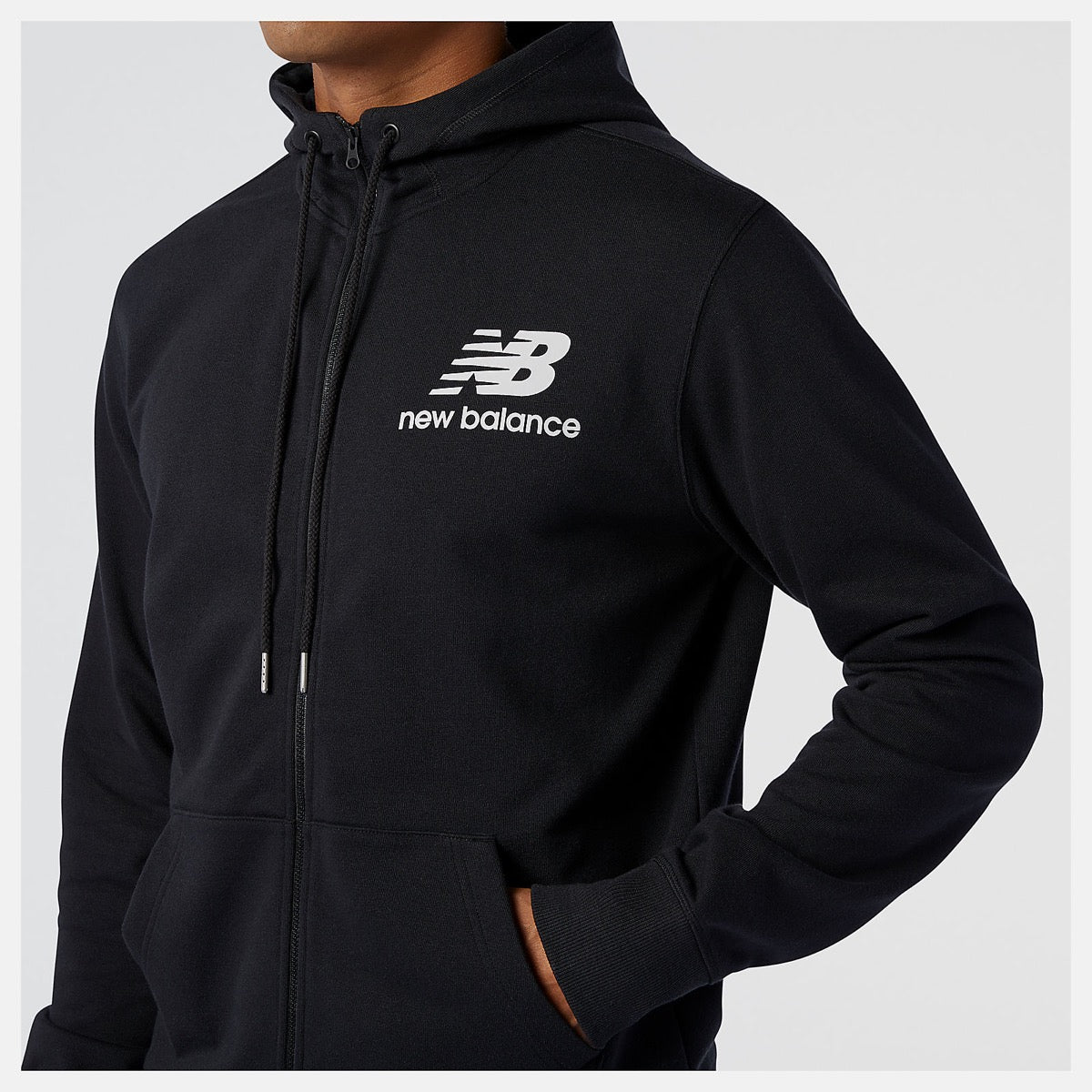 Felpa Uomo con Cappuccio NEW BALANCE linea Essentials Stacked Full Zip colore Black