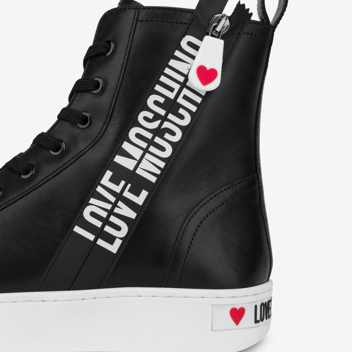 Scarpe Donna LOVE MOSCHINO Sneakers Alte in Pelle Nera linea Zipper