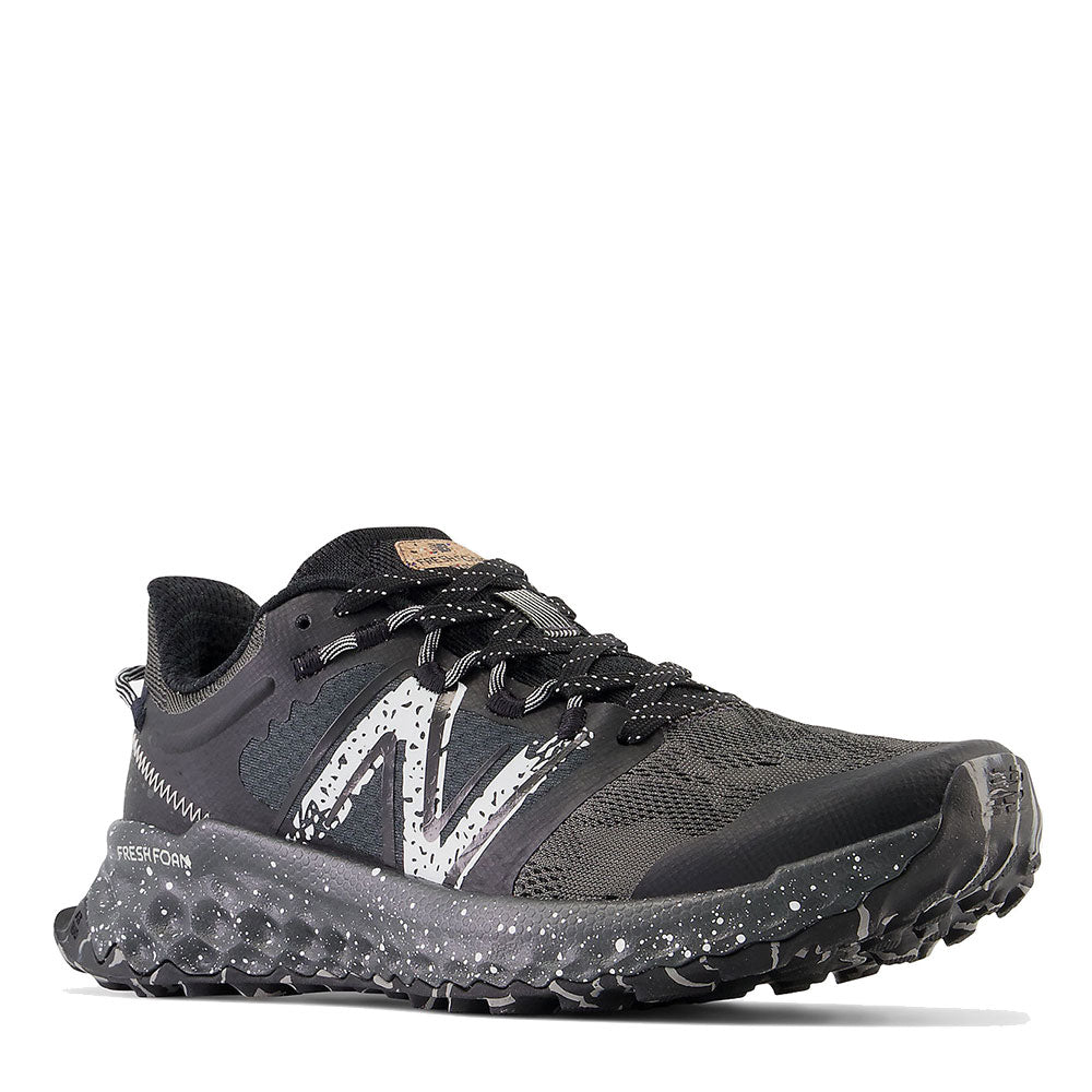 Scarpe Donna NEW BALANCE Sneakers Running Fresh Foam Garoe colore Black Blacktop e Sea Salt