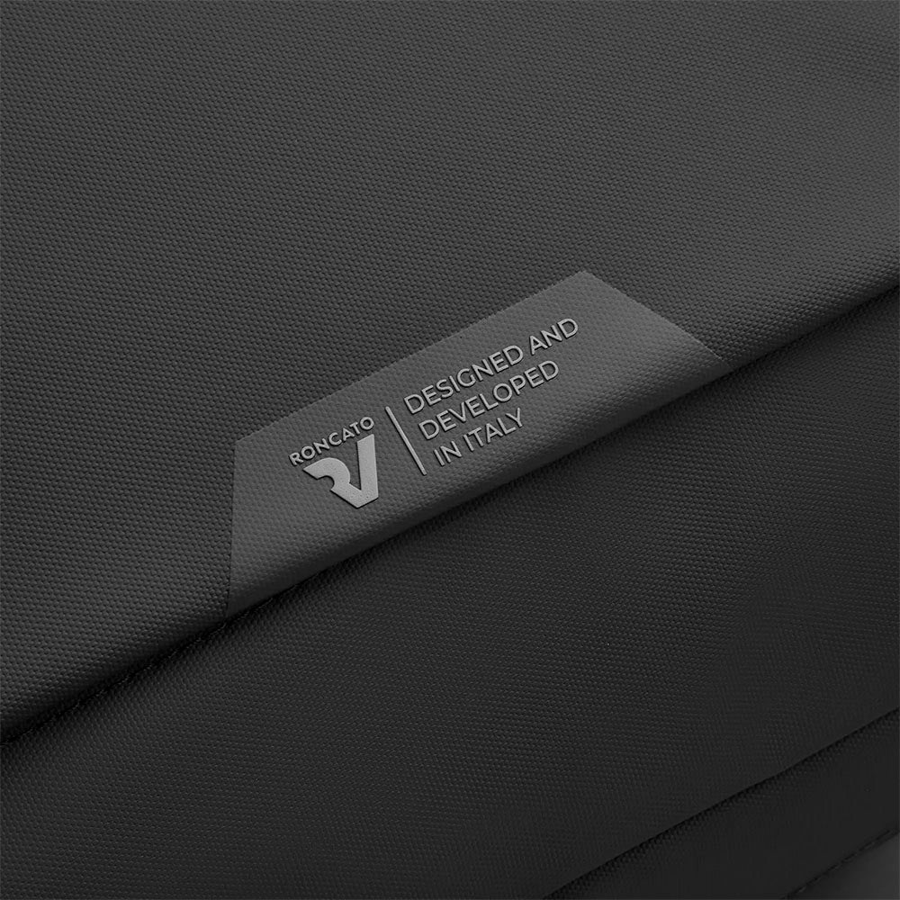 Zaino da Viaggio Underseat RONCATO linea Wanderline in Tessuto Gommato Nero