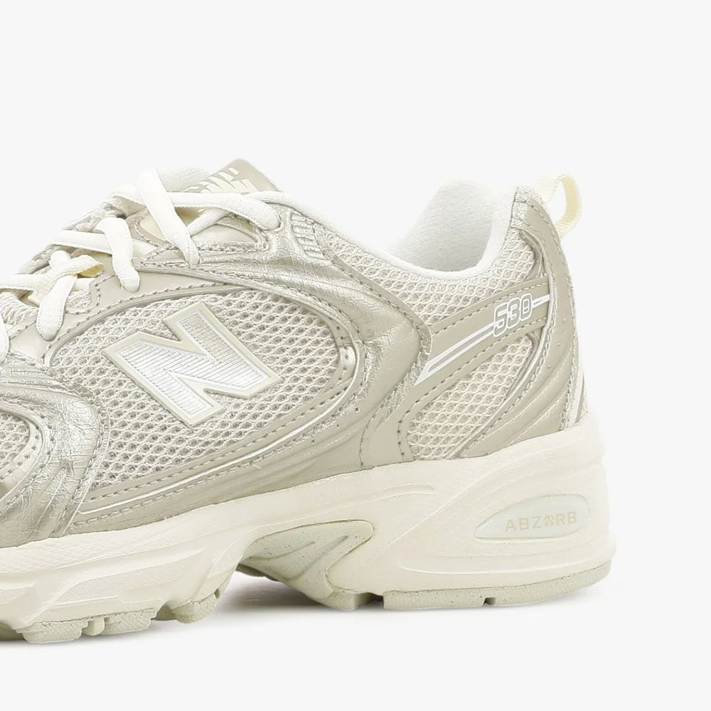 Sneakers Running Donna NEW BALANCE 530 in Tessuto Sintetico e Mesh Gold Metallic e Linen