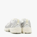 Sneakers Running Donna NEW BALANCE 530 in Tessuto Sintetico e Mesh Silver Metallic e Reflection