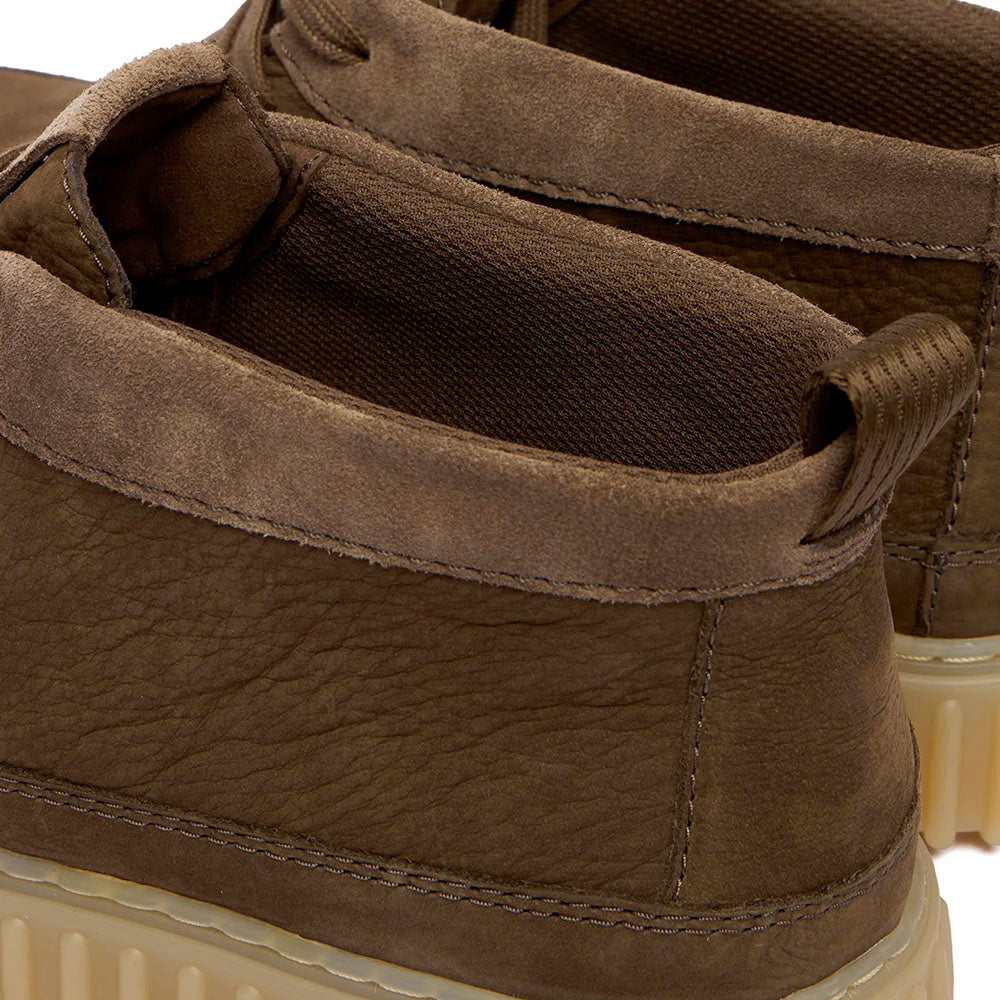 Stivaletto Uomo CLARKS linea Torhill LaceHi in Nabuck Khaki