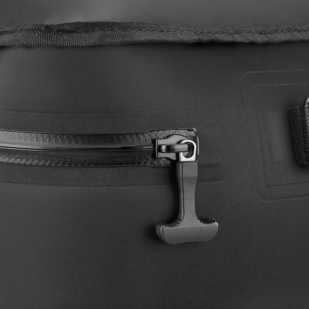Sacca Sottovuoto per Zaino RONCATO linea Flatty in Tessuto Nero e Fucsia