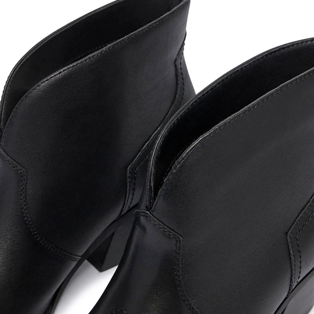 Stivaletti Donna Modello Texano LIU JO linea Austin 03 in Pelle Nera
