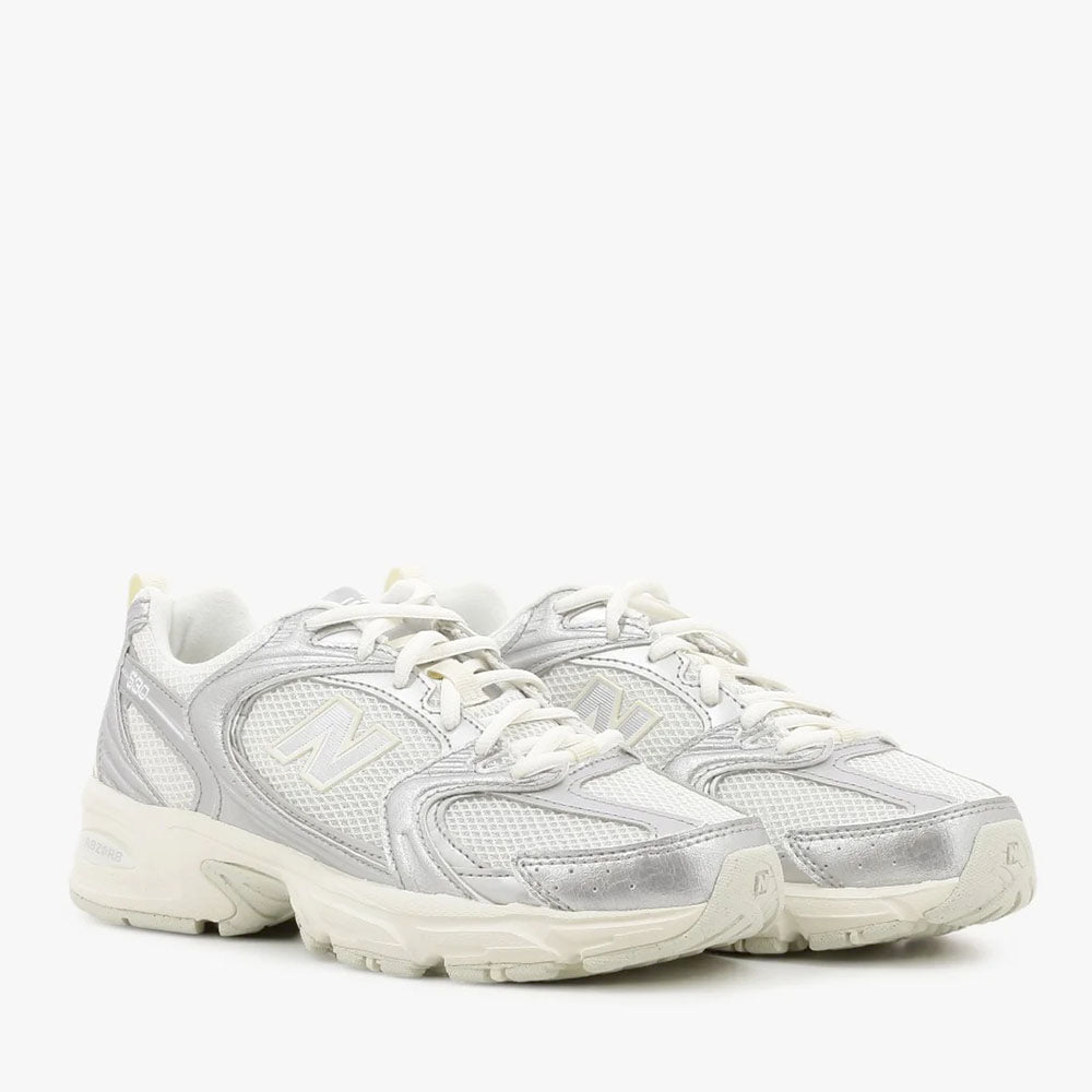 Sneakers Running Donna NEW BALANCE 530 in Tessuto Sintetico e Mesh Silver Metallic e Reflection