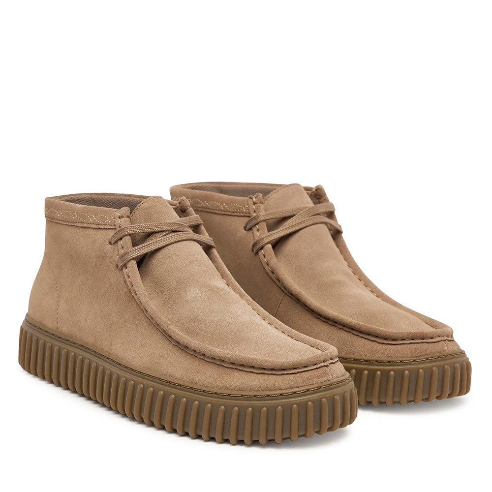 Stivaletto Uomo CLARKS linea Torhill Hi in Pelle Scamosciata Stone