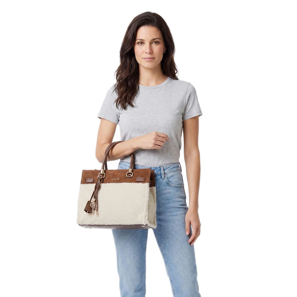 Borsa Donna a Mano Media LIU JO in Tessuto Teddy color Crema e Inserto effetto Suede