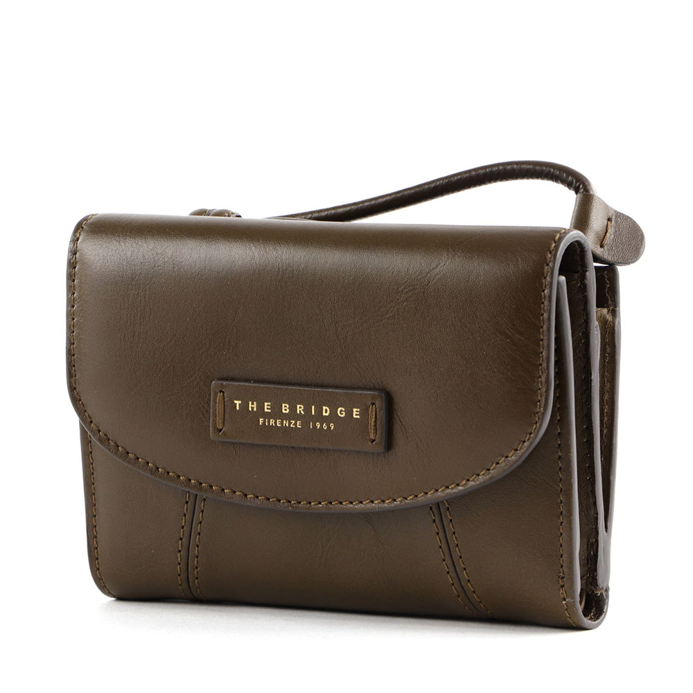 THE BRIDGE Camilla Linie Mittlere Damen-Geldbörse mit Knopf und Armband aus olivgrünem Leder