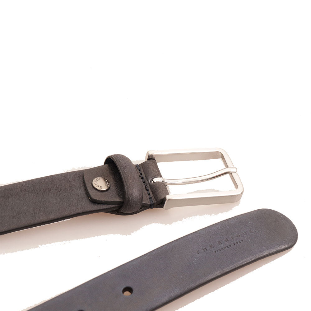 THE BRIDGE Herrengürtel Brunelleschi-Linie aus ultramarinblauem Harzleder 100 cm