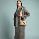 THE BRIDGE Damen-Umhängetasche Frida-Linie aus butterfarbenem Leder