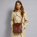 Borsa Donna a Tracolla a Secchiello THE BRIDGE in Pelle Marrone linea Story