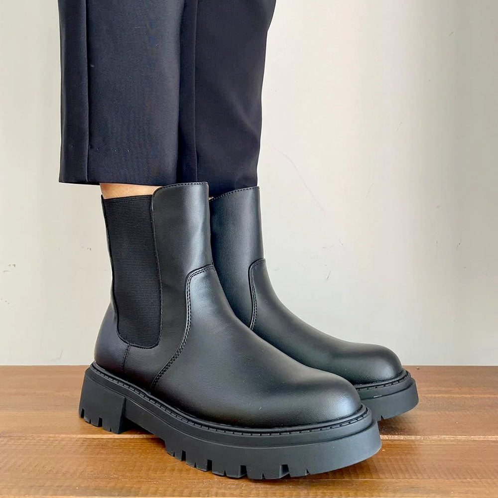 Stivaletti Beatles 1A Classe Alviero Martini Neri con Inserto Geo Beige 2307