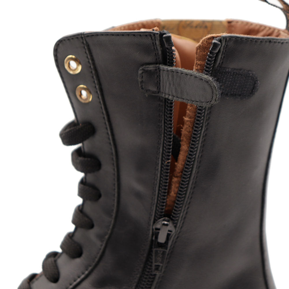 Anfibi 1A Classe Alviero Martini in Pelle Nera con Inserto Elastico Geo Classic 2366