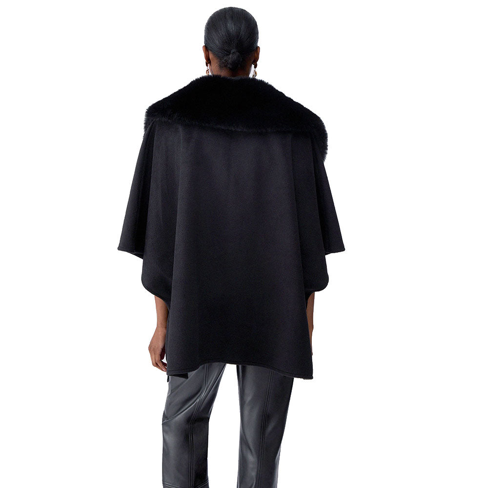 Cappa Donna LIU JO in Montone Sintetico Nero con Collo in Fake Fur