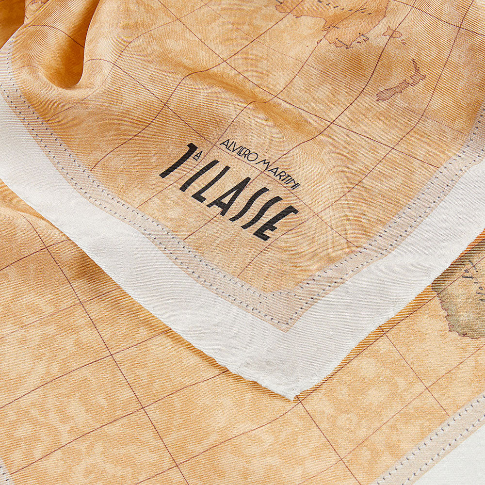 Foulard 50 x 50 cm 1A Classe Alviero Martini in Seta stampa Geo Classic e Bianco 3250
