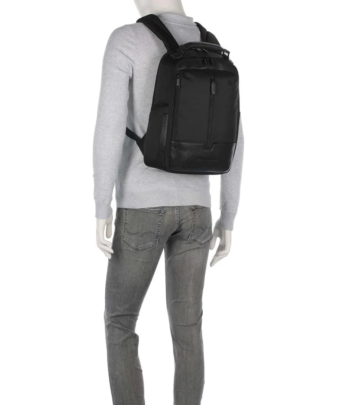 PIQUADRO Rucksack mit Laptopfach 13 Zoll aus Stoff und Leder in Orange - CA6823W138