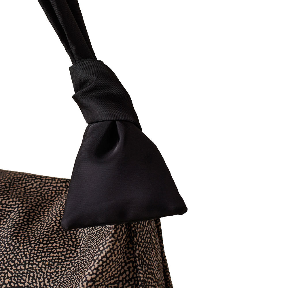 BORBONESE Große Hobo-Damentasche „Lover“ aus bedrucktem Stoff in Natur und Schwarz