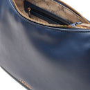 LIU JO Better Medium Hobo Bag mit Schultergurt in Trommeleffekt Blau