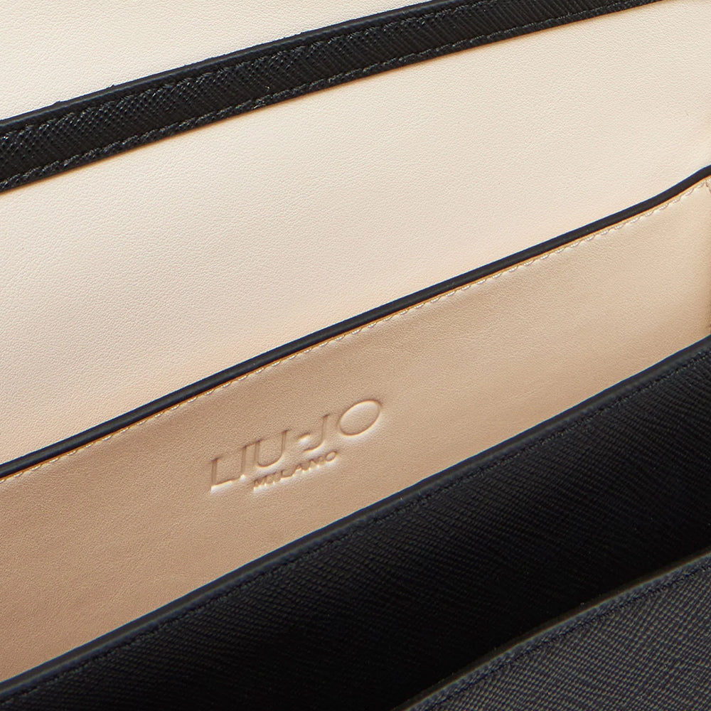 LIU JO Umhängetasche mit geprägtem Logo in Schwarz