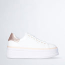 LIU JO Selma 16 Plateau-Sneaker aus weißem Leder mit Puder-Satin-Einsatz mit Strasssteinen