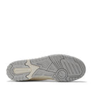 Scarpe Unisex NEW BALANCE Sneakers 550 in Pelle colore Turtledove Raincloud e White