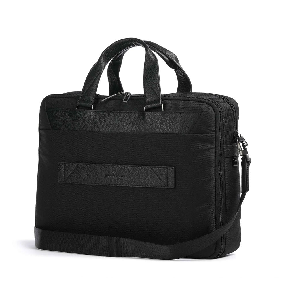 PIQUADRO Aktentasche aus schwarzem Stoff und Leder, 15,6" Laptop- und iPad-Halterung, Trakai-Linie – CA5528W109