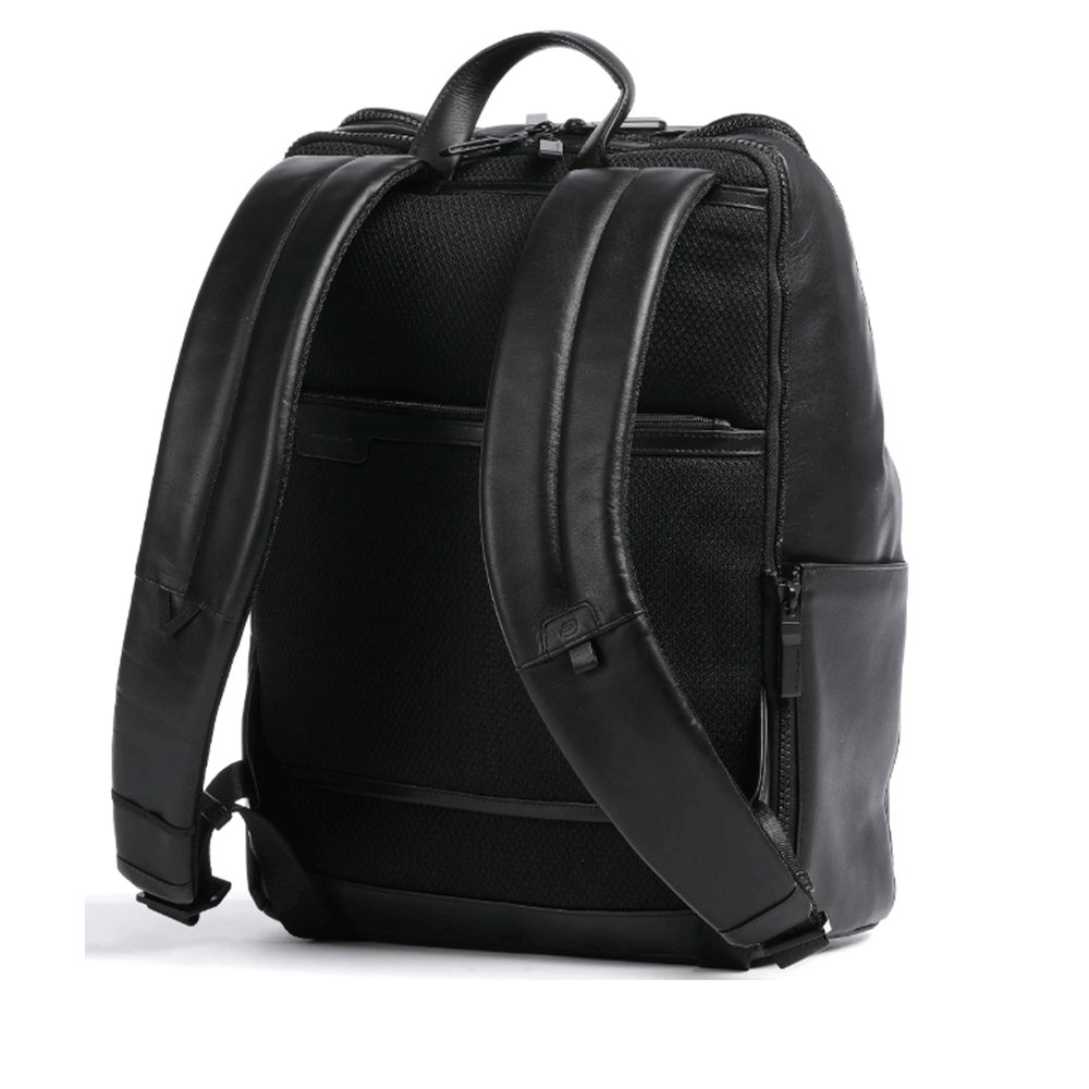 Zaino Uomo PIQUADRO con porta Pc 14" in Pelle Nera Linea Finn - CA5988S123