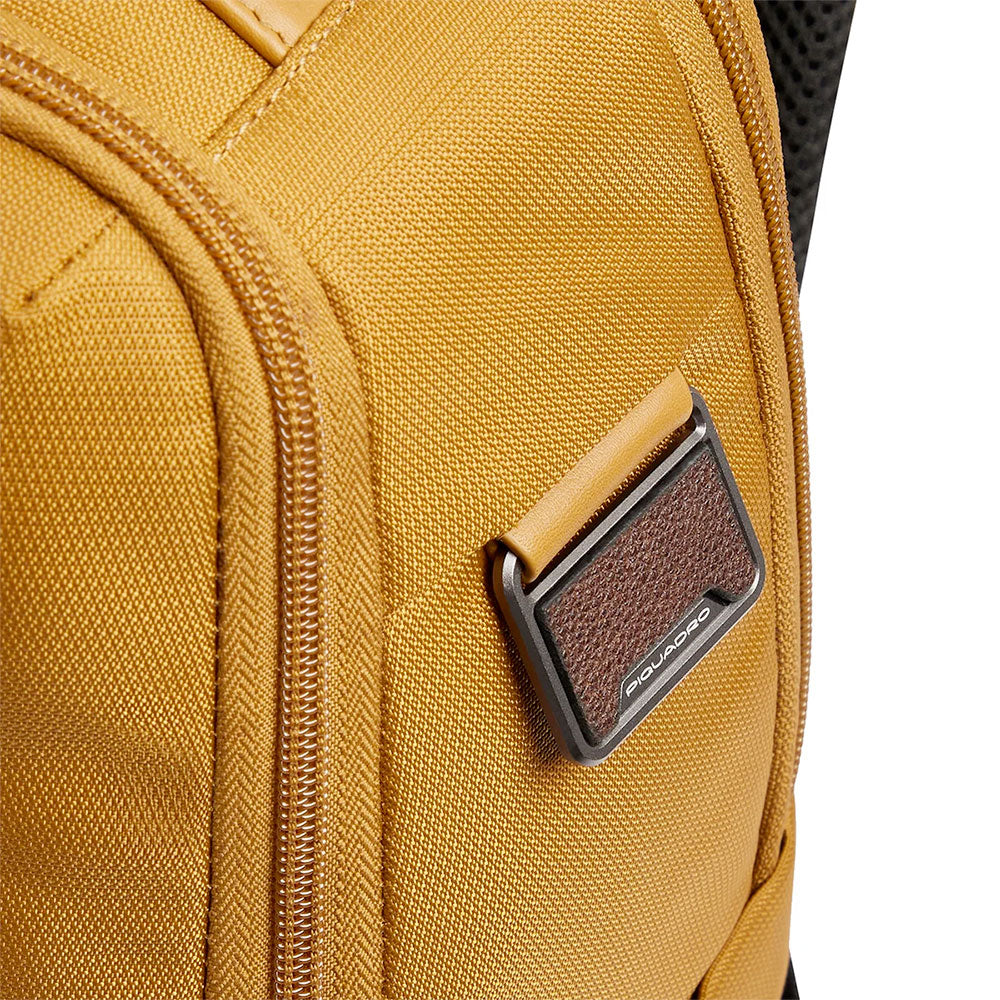 Zaino PIQUADRO porta Pc 14" in Tessuto e Pelle Colore Giallo Linea Wollem - CA6238W129
