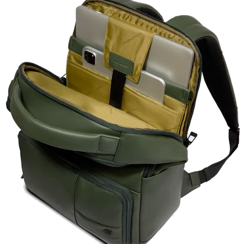 Zaino PIQUADRO resistente all'acqua con porta PC - CA6238W129W Verde