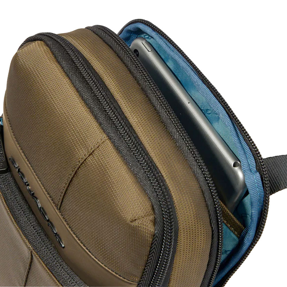 Borsello Uomo PIQUADRO porta iPad in Tessuto Nero con Due Scomparti - CA6303W129