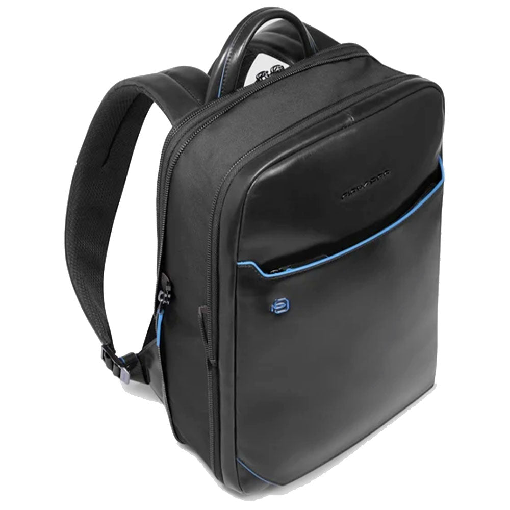 PIQUADRO Herrenrucksack, erweiterbar, mit 14"-Laptopfach, aus schwarzem Leder, Blue-Square-Linie – CA6311B2