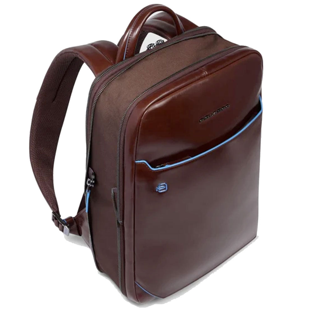 PIQUADRO Herrenrucksack, erweiterbar, mit 14"-Laptopfach, aus mahagonfarbenem Leder, Linie Blue Square – CA6311B2