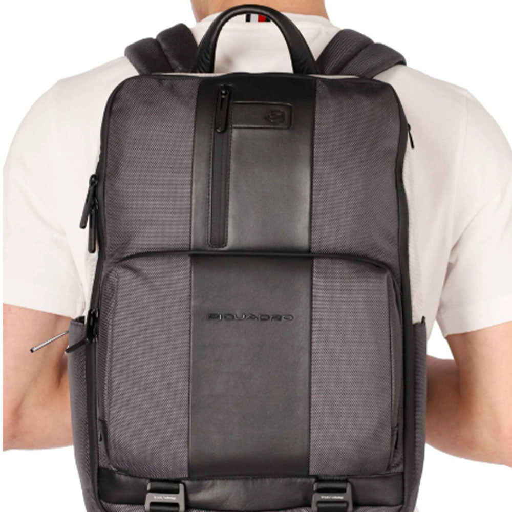 Zaino Uomo PIQUADRO con Porta Pc 14" in Tessuto e Pelle Colore Grigio - Nero Linea Brief Special - CA6375BR2S