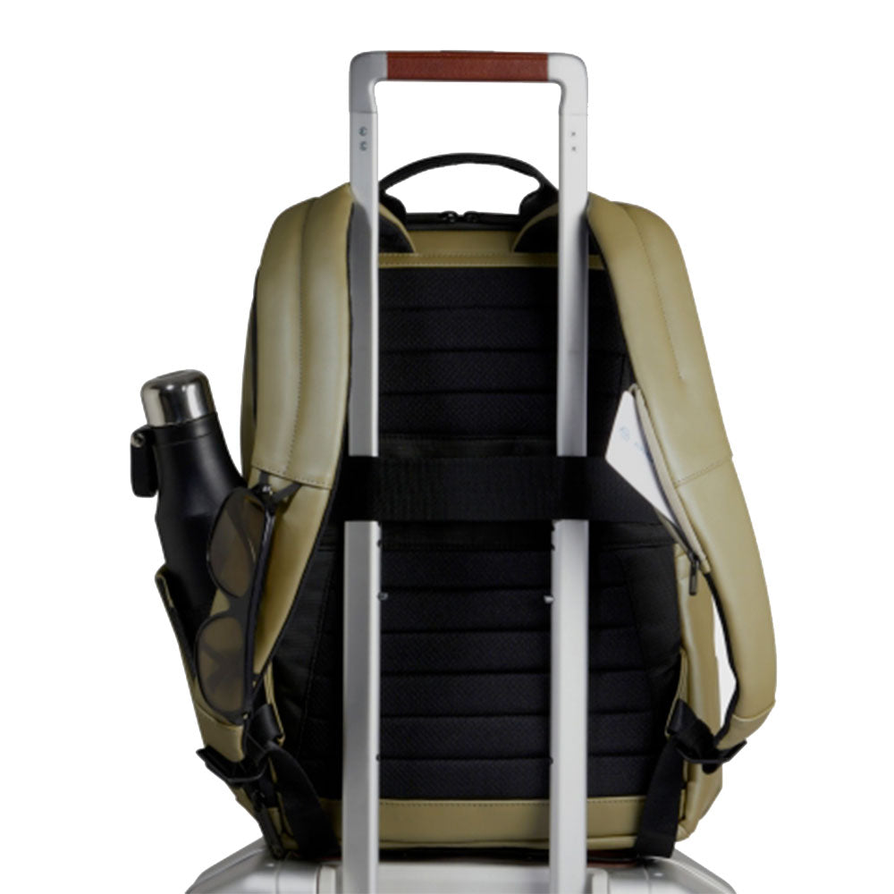 Zaino PIQUADRO Con Porta Pc 14" in Tessuto Verde3 Linea Corner 2.0 - CA6464C2OW