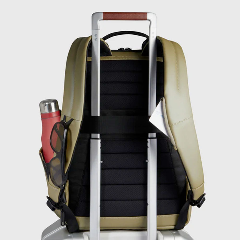 Zaino PIQUADRO Con Porta Pc 15,6" in Tessuto Verde3 Linea Corner 2.0 - CA6465C2OW